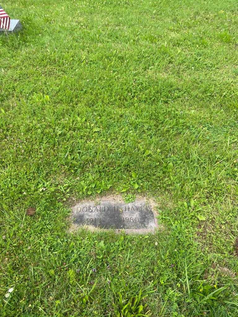 Donald H. Hayes's grave. Photo 2