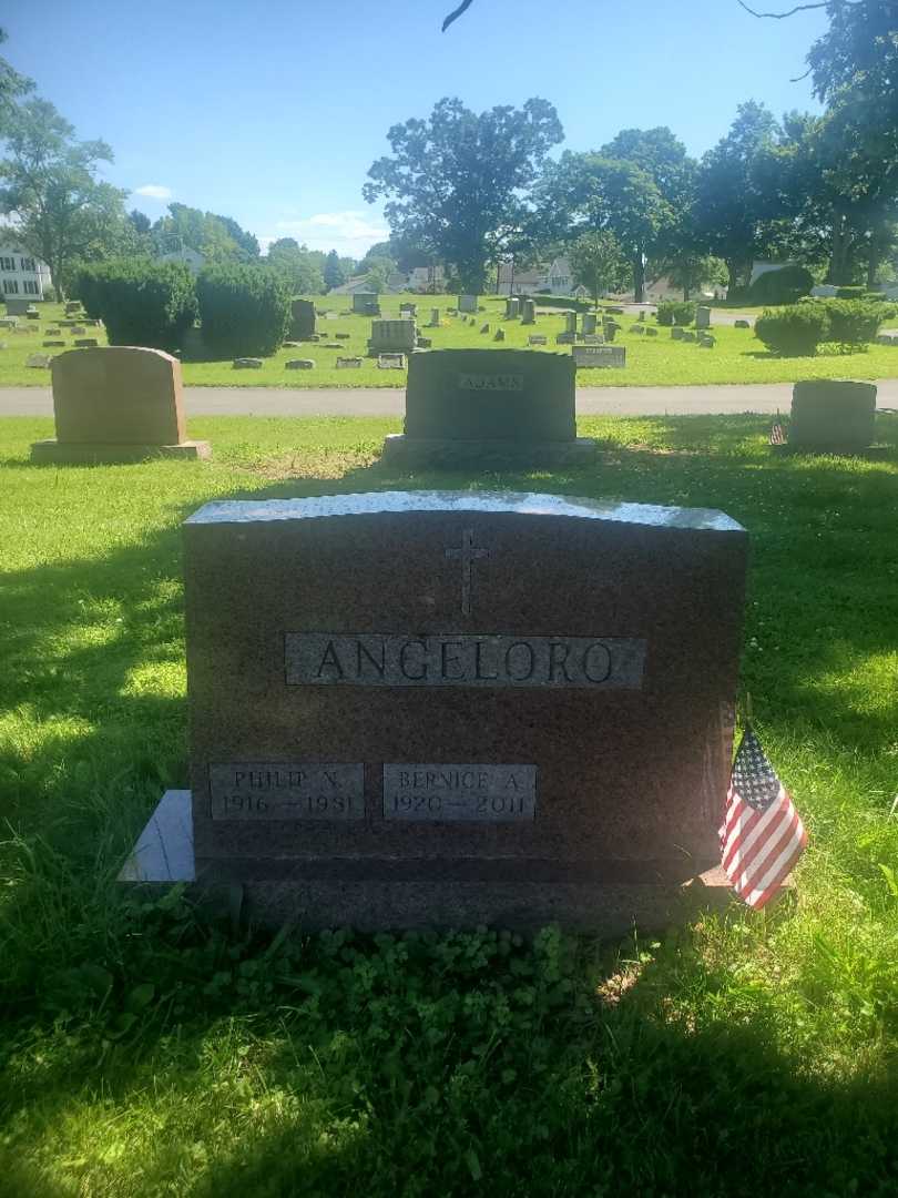 Bernice A. Angeloro's grave. Photo 3