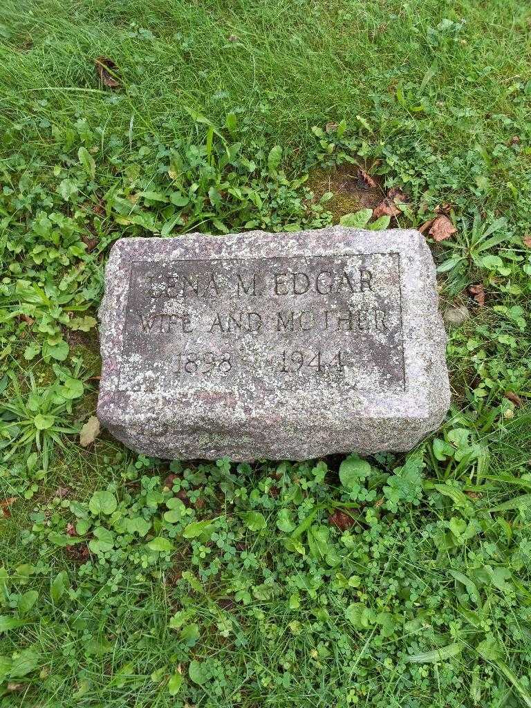 Lena May Edgar's grave. Photo 1