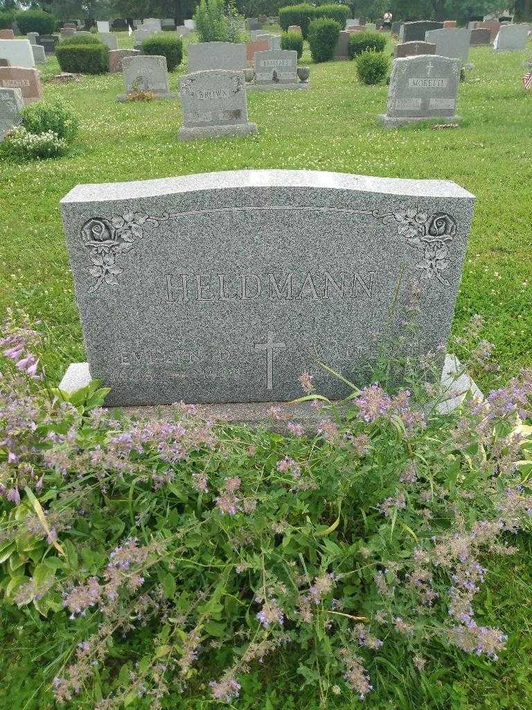 Walter T. Heldmann's grave. Photo 1