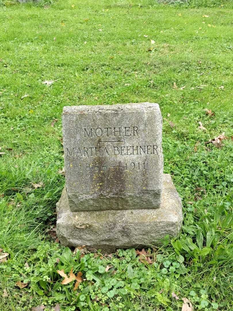Martha E. Beehner's grave. Photo 2