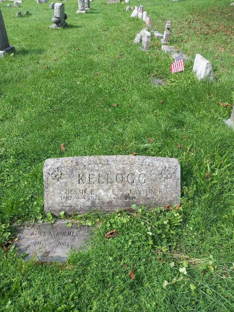 Clayton F. Kellogg's grave. Photo 1