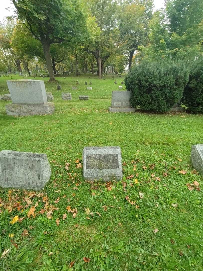 Halley B. Ufford's grave. Photo 1