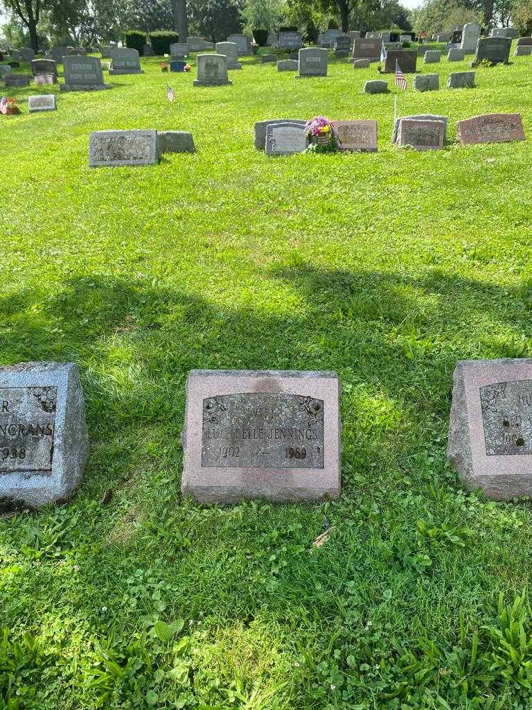 Lulu Belle Jennings's grave. Photo 2