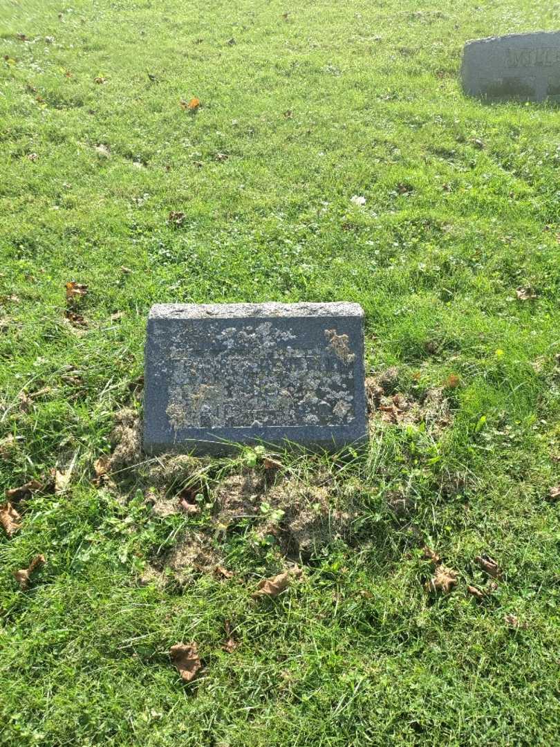 Frances G. Hull's grave. Photo 2