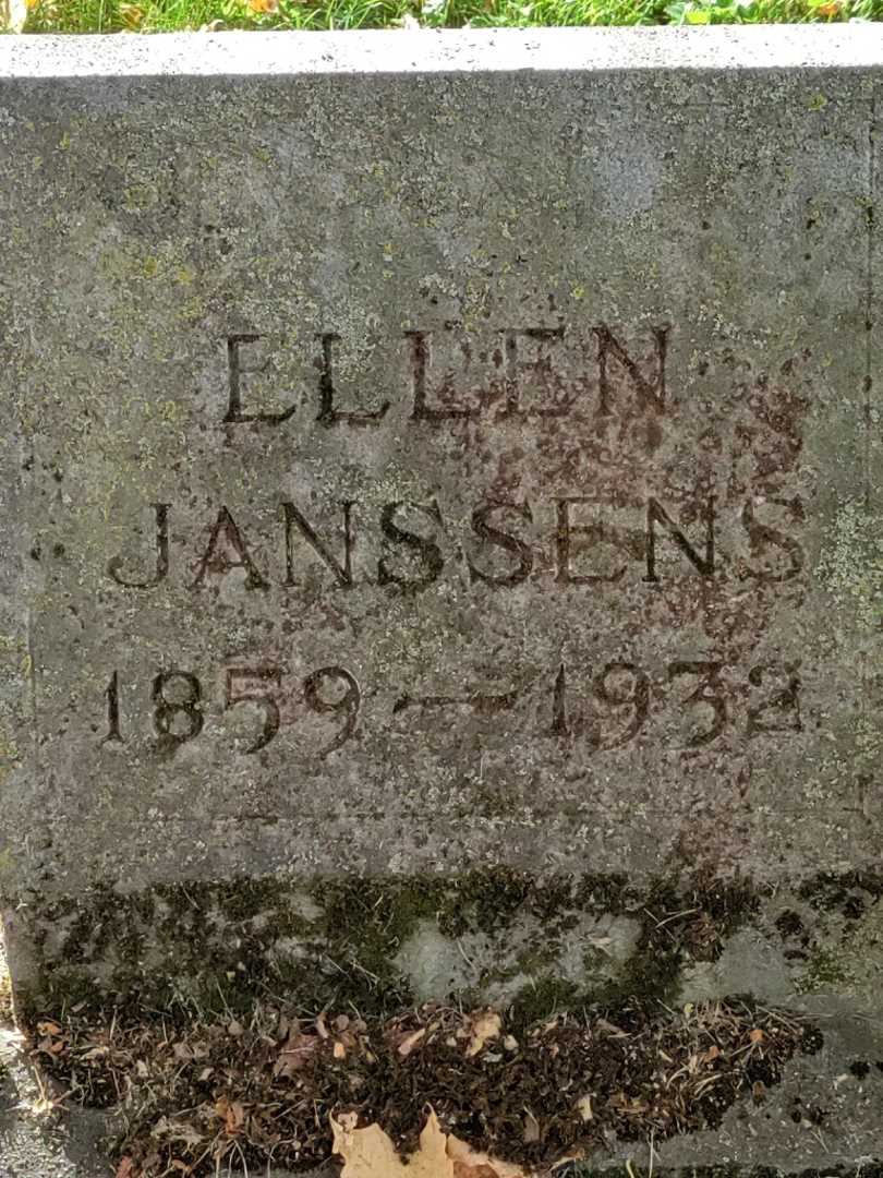 Ellen Janssens's grave. Photo 3