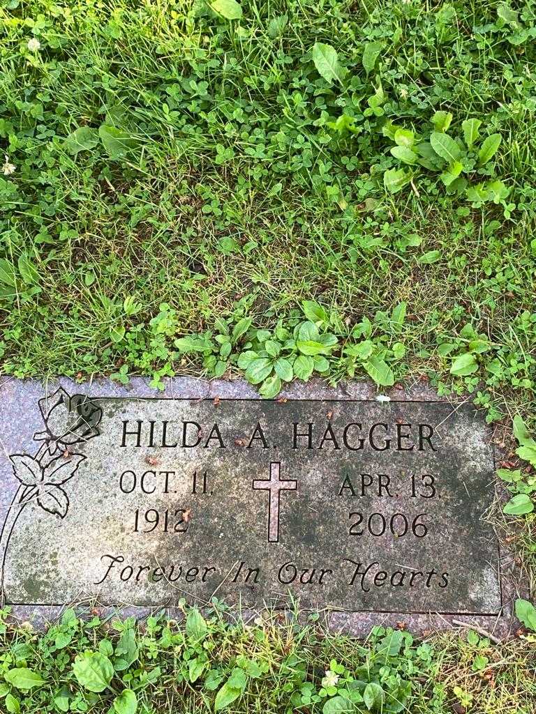 Hilda A. Hagger's grave. Photo 3