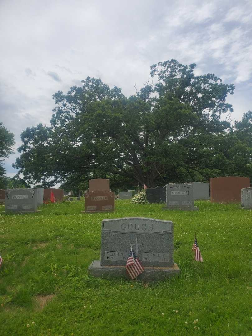 Alfred R. Gough's grave. Photo 1