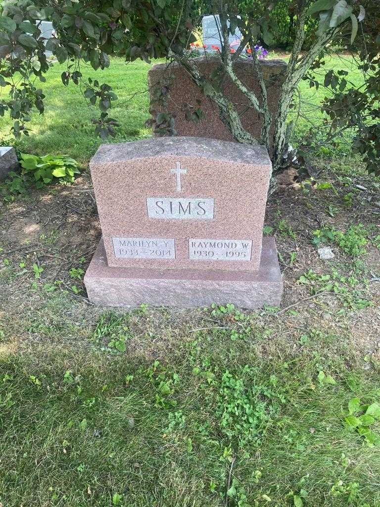 Raymond W. Sims's grave. Photo 2