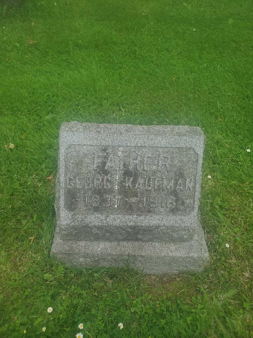 George Kaufman's grave. Photo 4