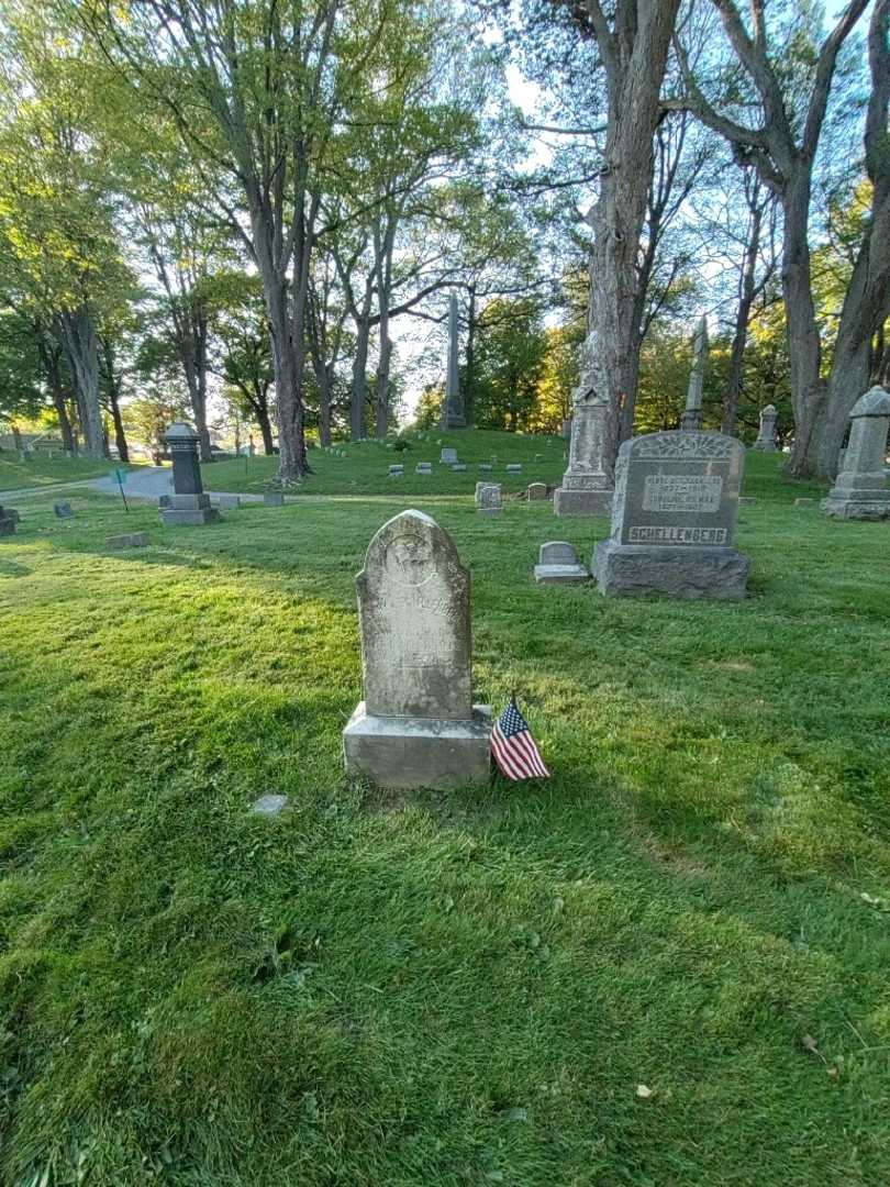 Henry A. Schellenberg's grave. Photo 1