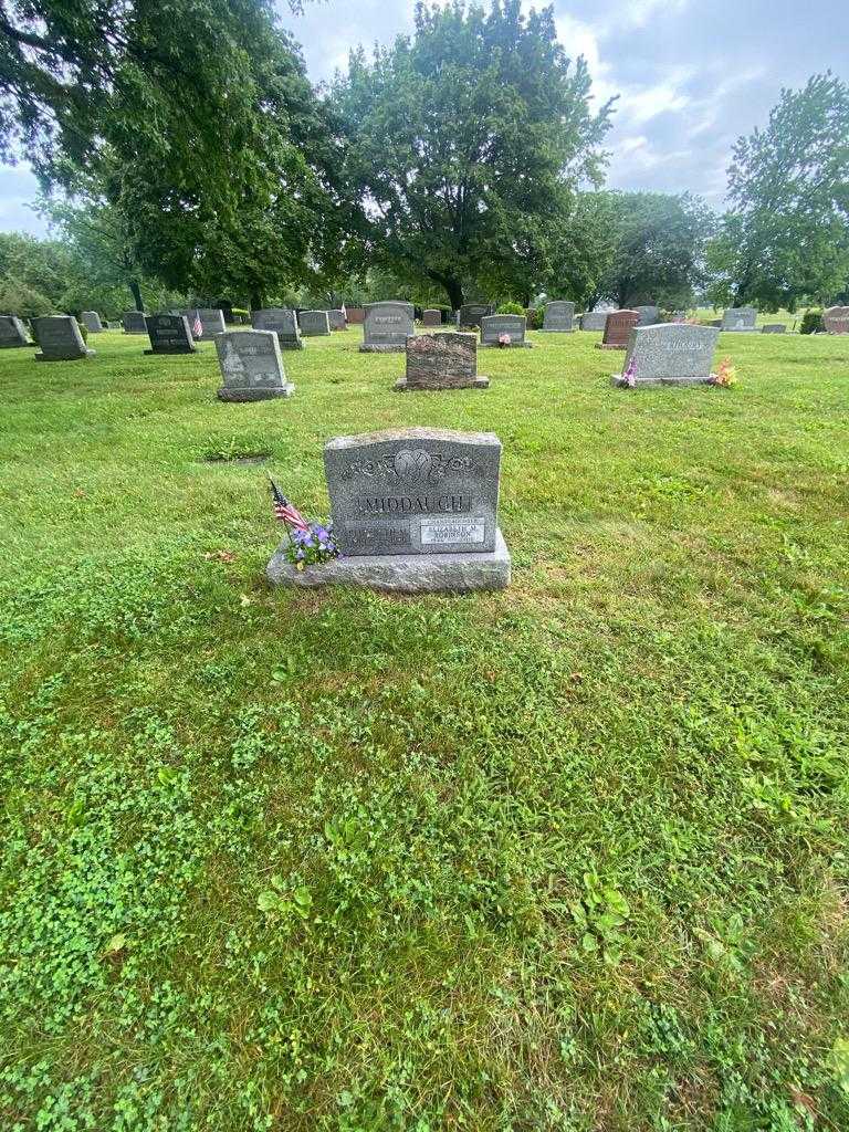 Elizabeth M. Middaugh's grave. Photo 1