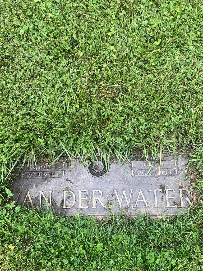 Katherine J. Van Der Water's grave. Photo 3
