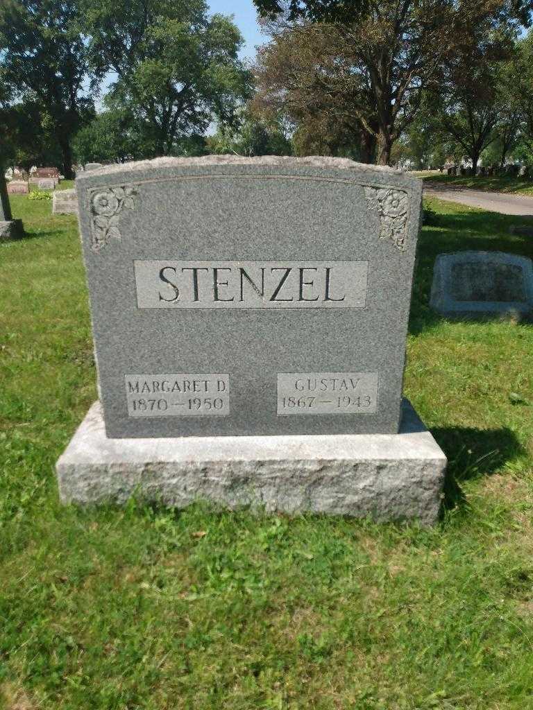 Margaret D. Stenzel's grave. Photo 3