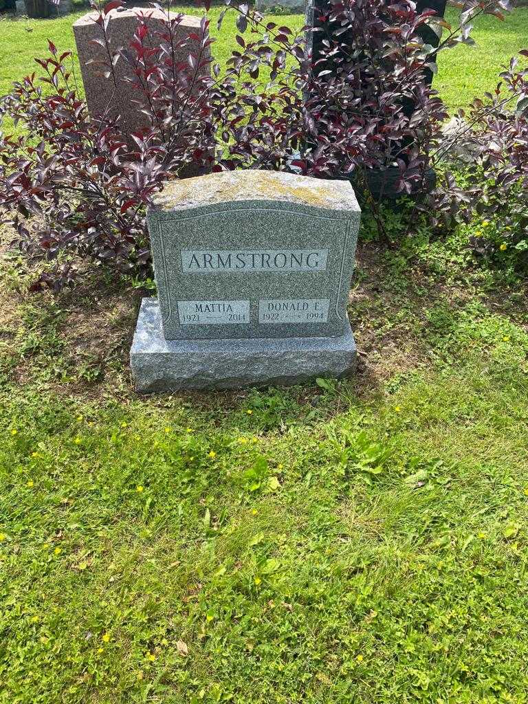 Donald E. Armstrong's grave. Photo 2