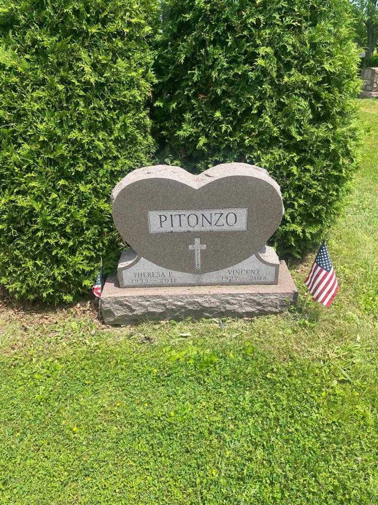 Theresa E. Pitonzo's grave. Photo 2