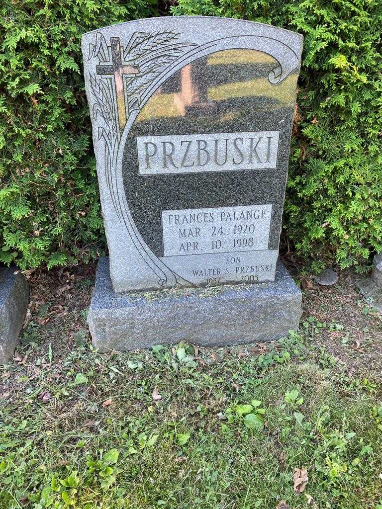 Frances Przbuski Palance's grave. Photo 2