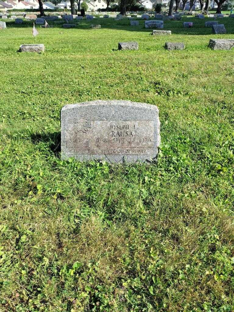 Joseph John Rausa Junior's grave. Photo 1