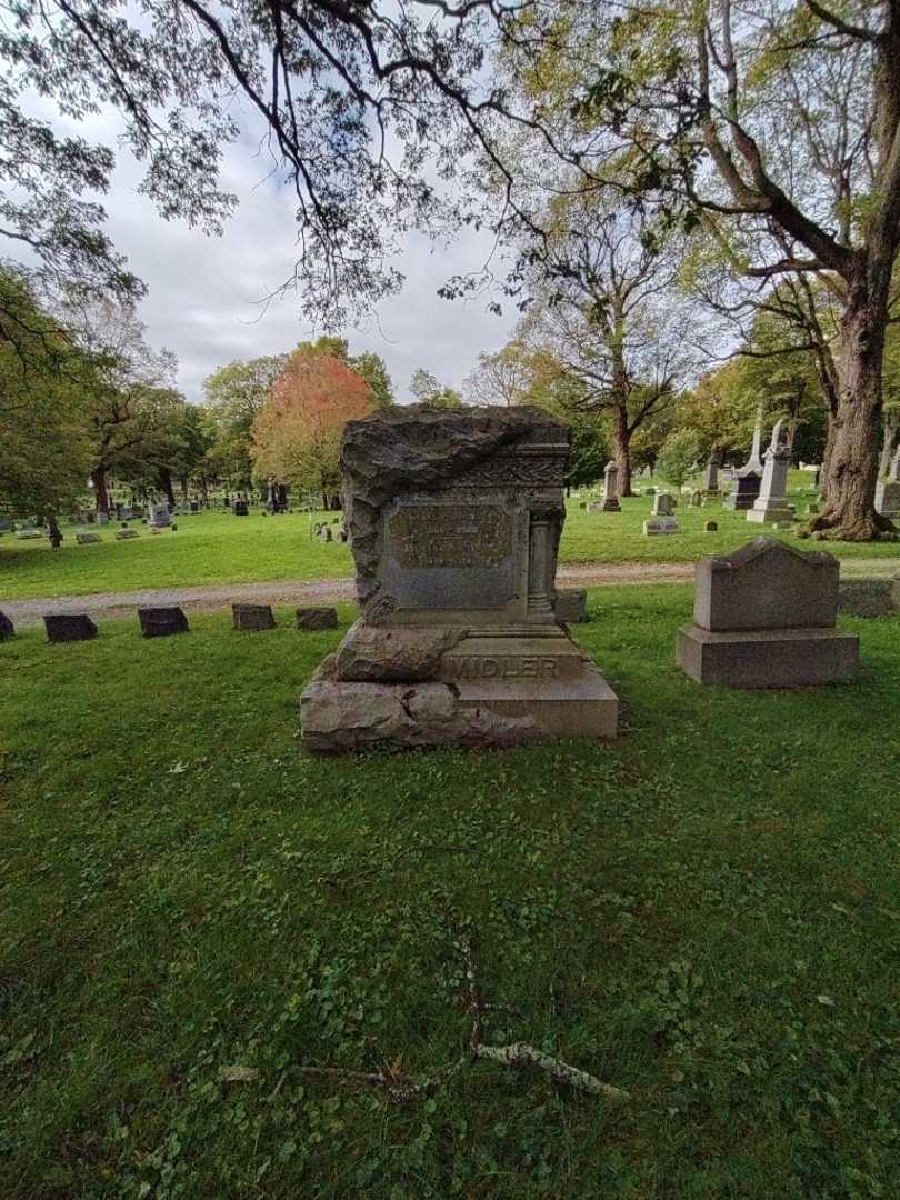 Andrew J. Midler's grave. Photo 1