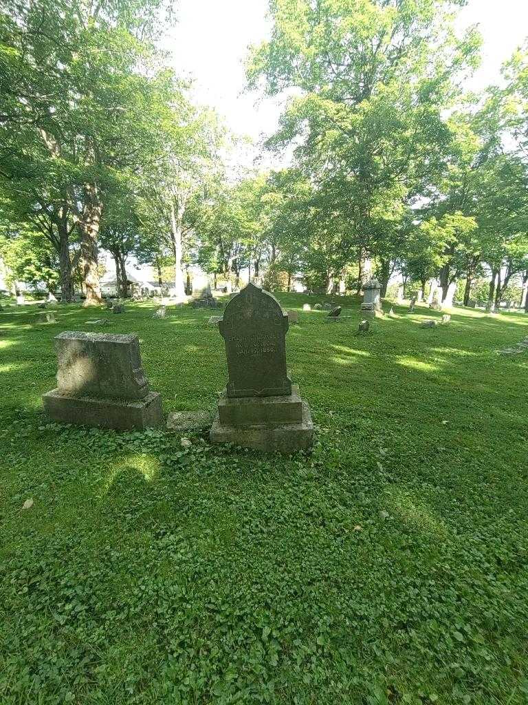 Frank E. Garvey's grave. Photo 1