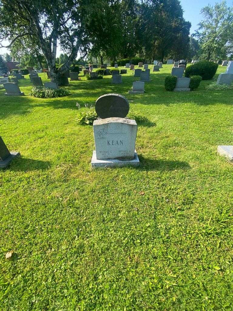 Beverly A. Kean's grave. Photo 1