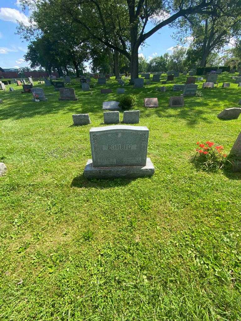 Lettie H. Rohrig's grave. Photo 1