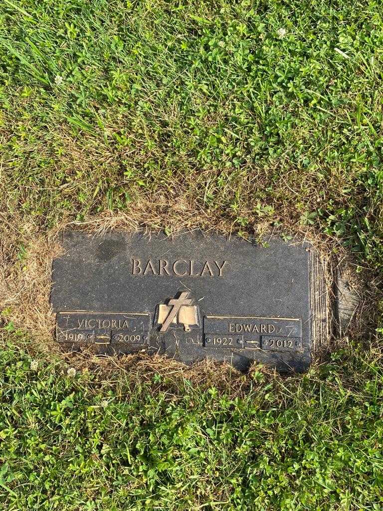 Edward Barclay's grave. Photo 3