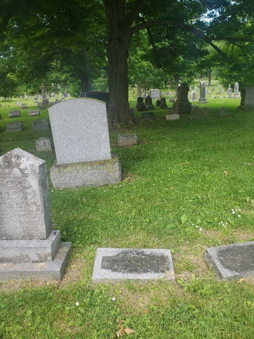 Joseph H. M. Fischer's grave. Photo 2