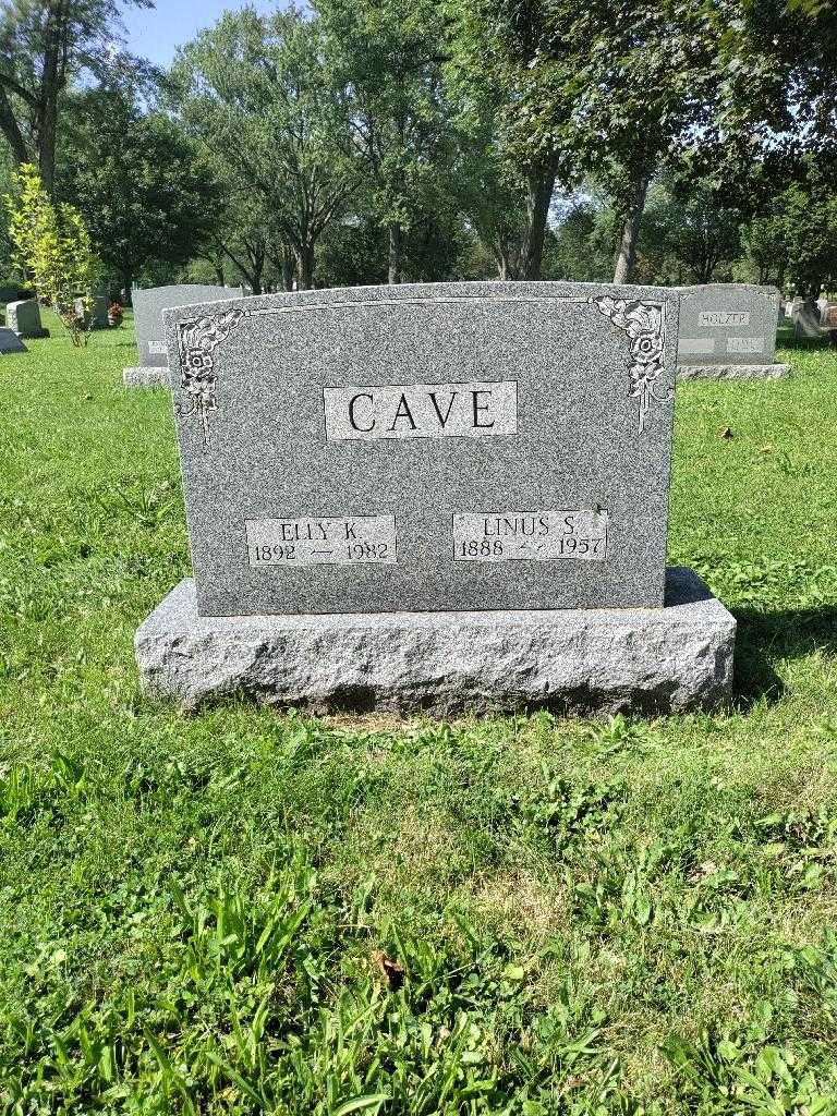 Linus S. Cave's grave. Photo 2