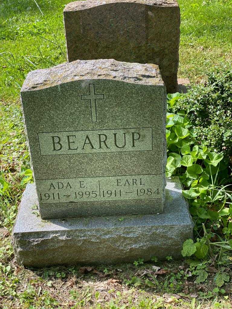 Ada E. Bearup's grave. Photo 3