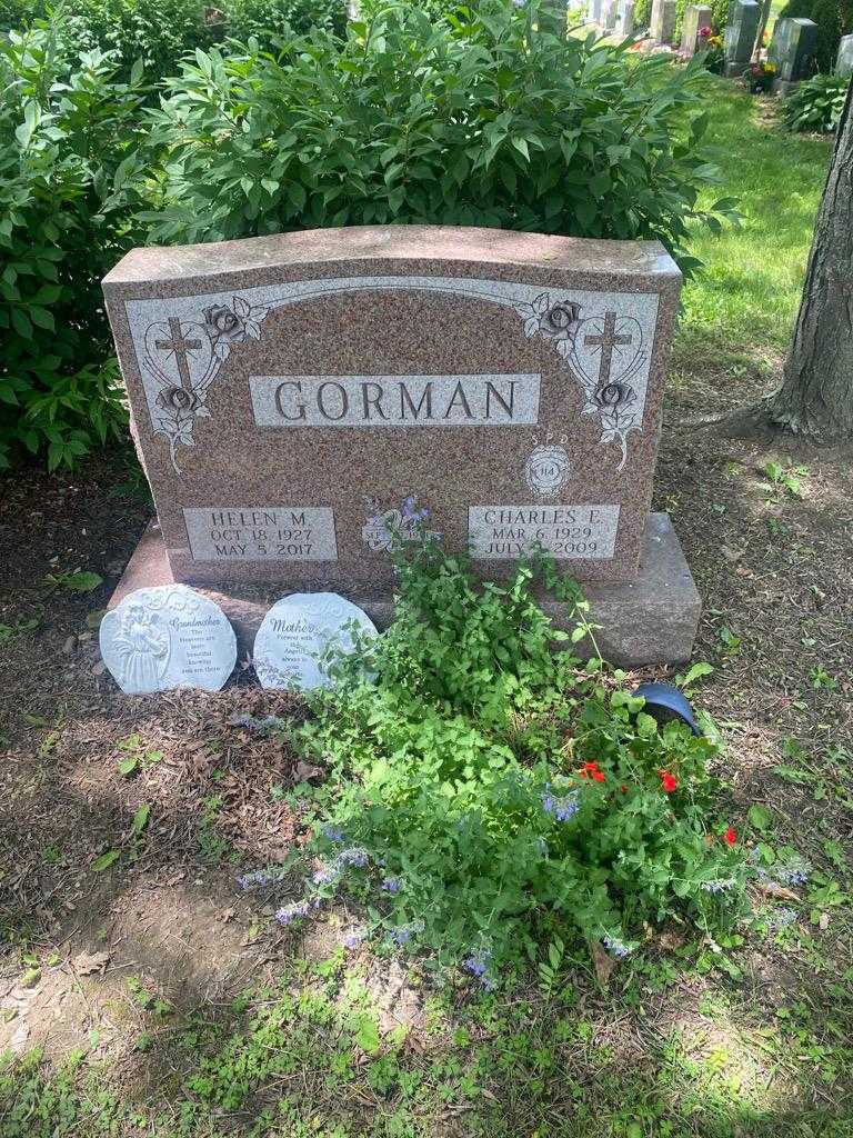 Charles E. Gorman's grave. Photo 2