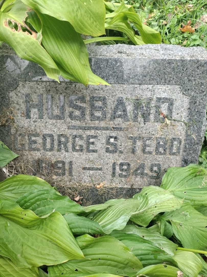 George S. Tebo's grave. Photo 2