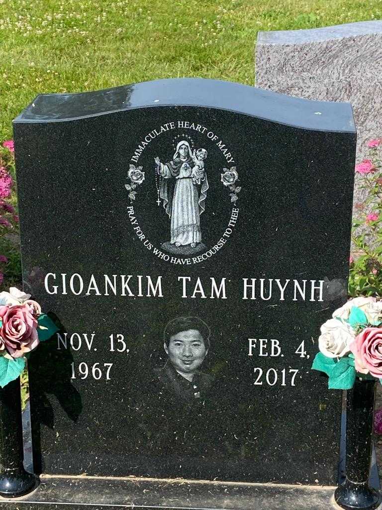 Huynh Tam Gioankim's grave. Photo 6