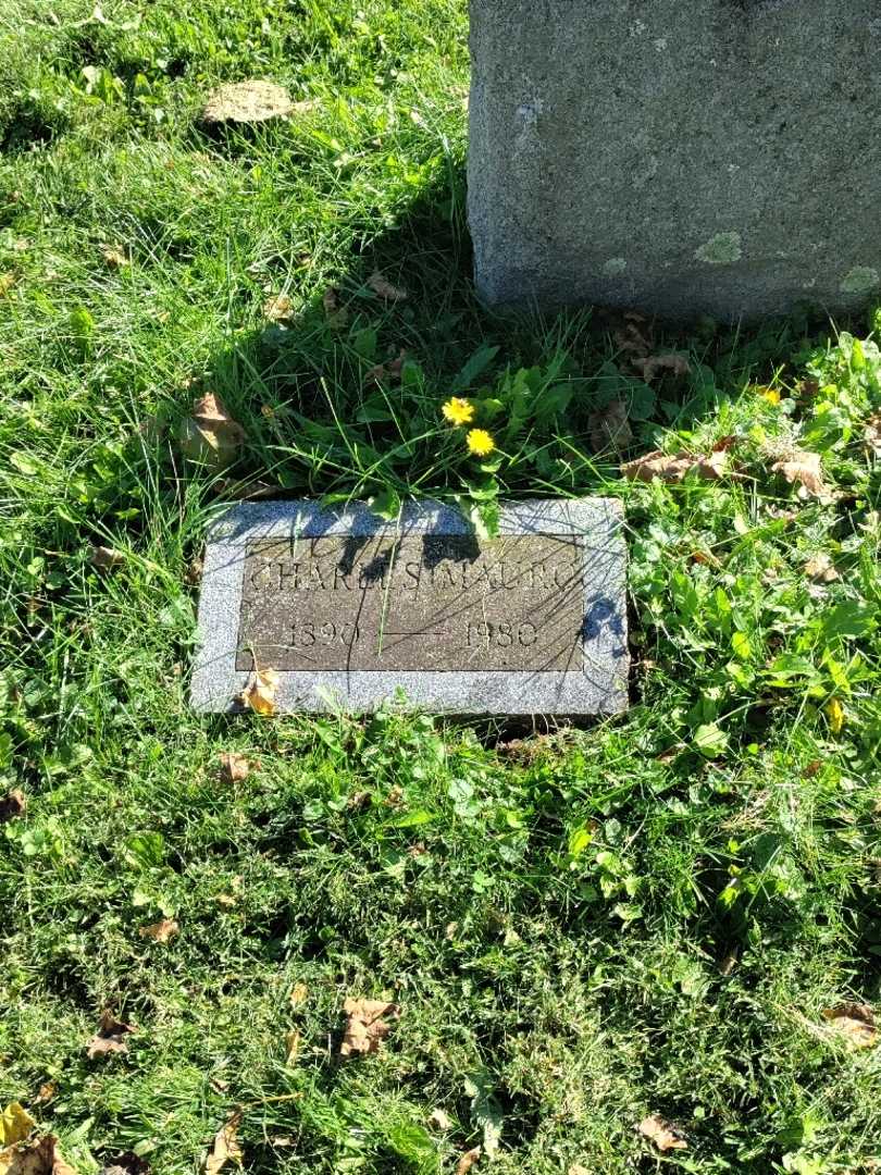 Charles Mauro's grave. Photo 3