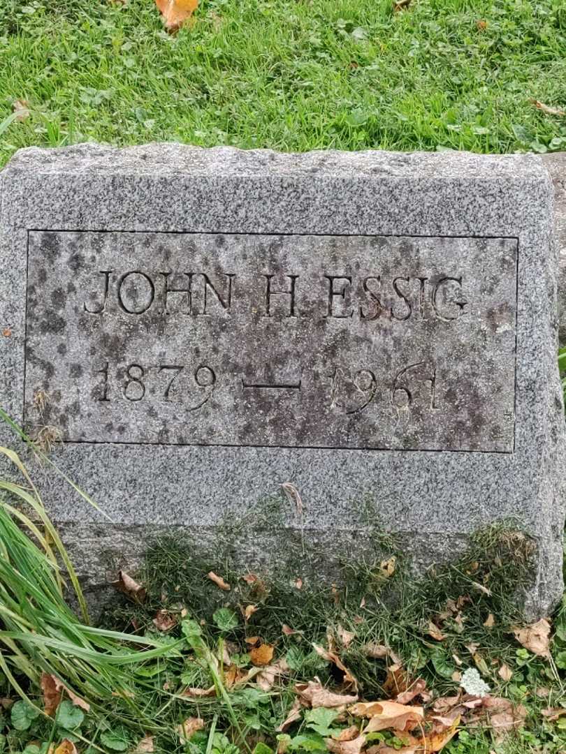 John H. Essig's grave. Photo 3