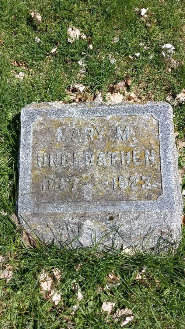 Mary Maas Ungerathen's grave. Photo 3