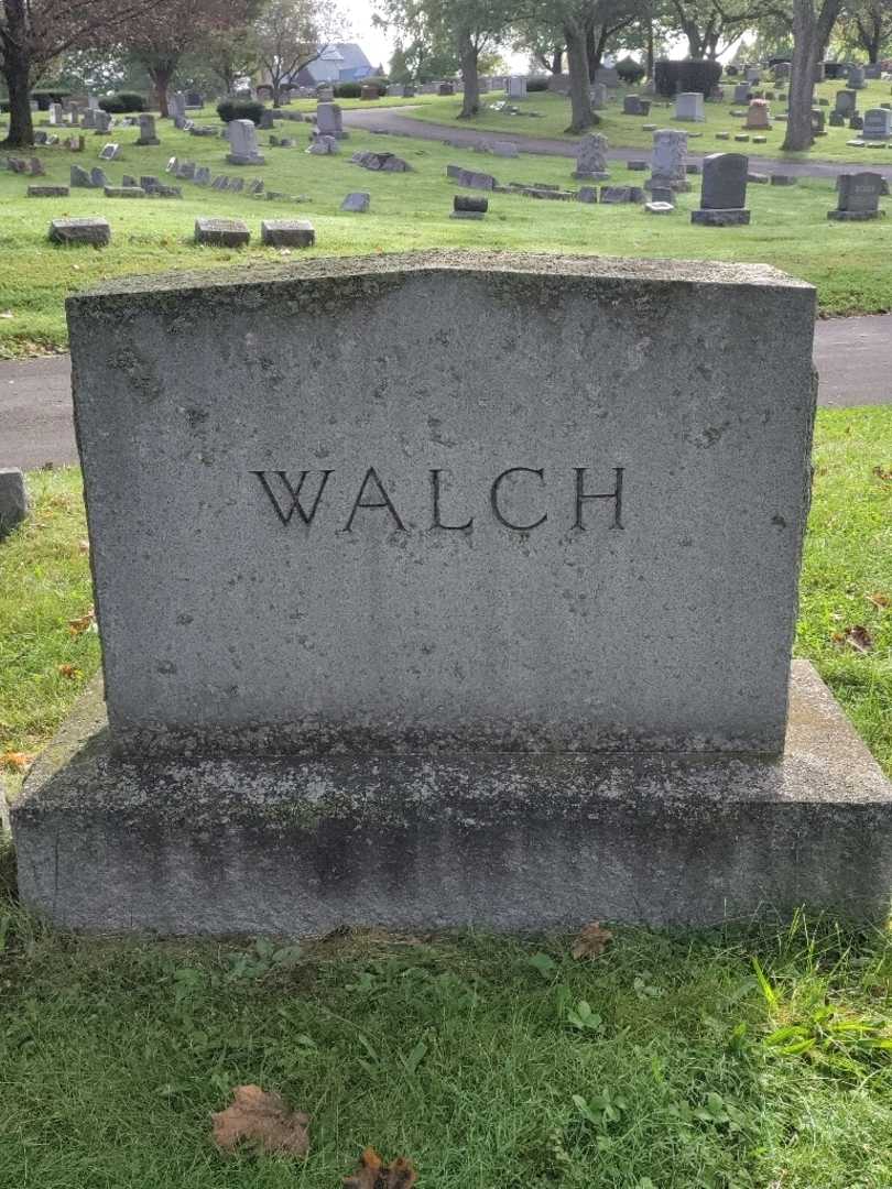Charles H. Walch's grave. Photo 4