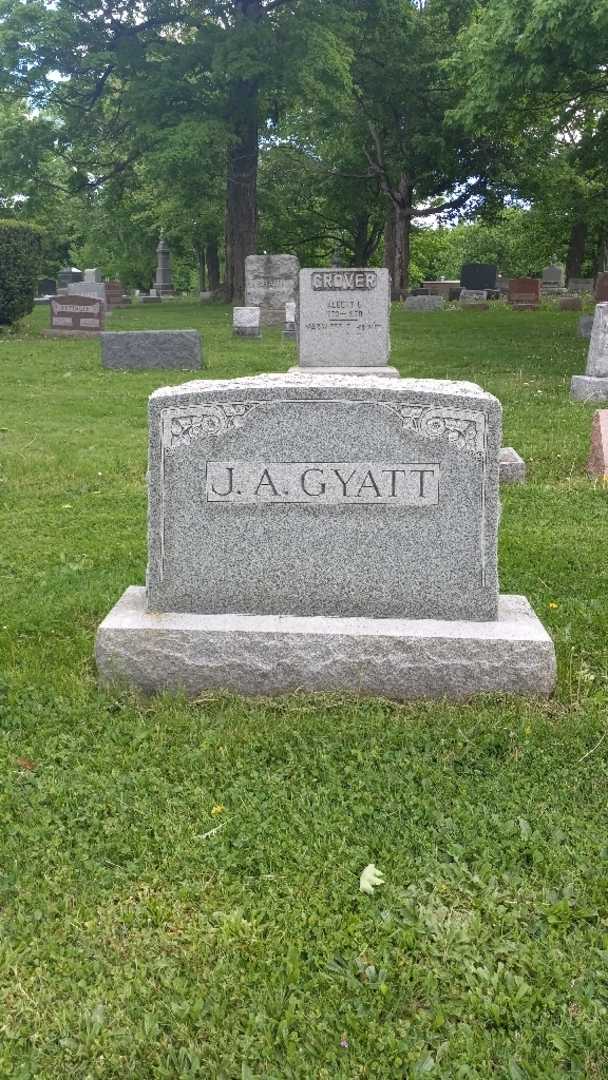 Joseph A. Gyatt's grave. Photo 2