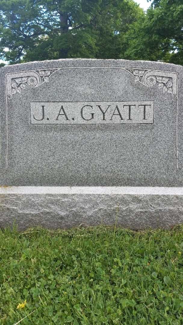 Joseph A. Gyatt's grave. Photo 3