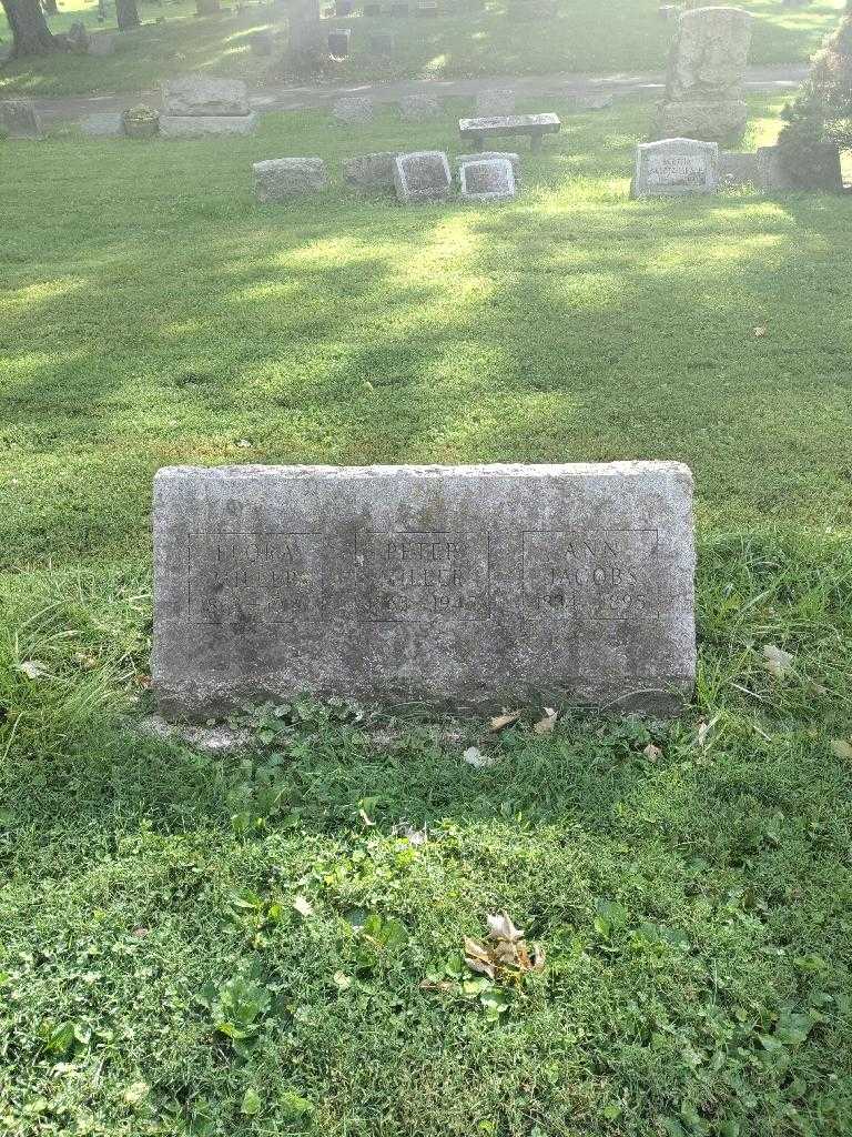 Flora Miller's grave. Photo 2