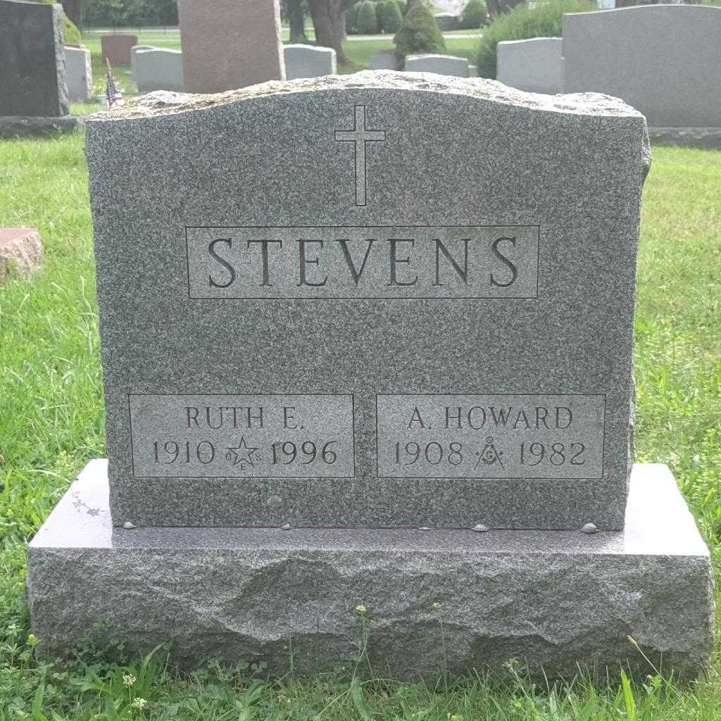 A. Howard Stevens's grave. Photo 3