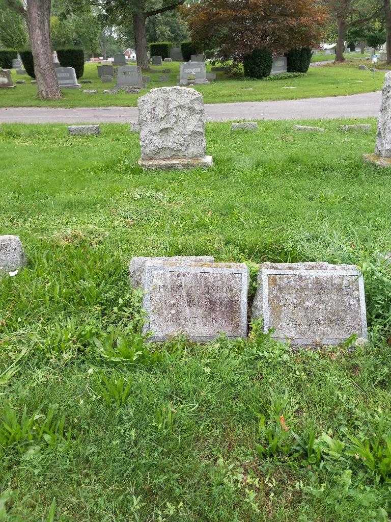 Harry J. Rainbow's grave. Photo 1