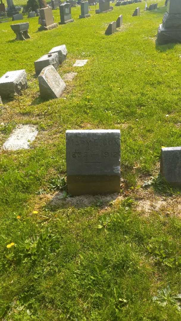 Mary E. Cox's grave. Photo 3