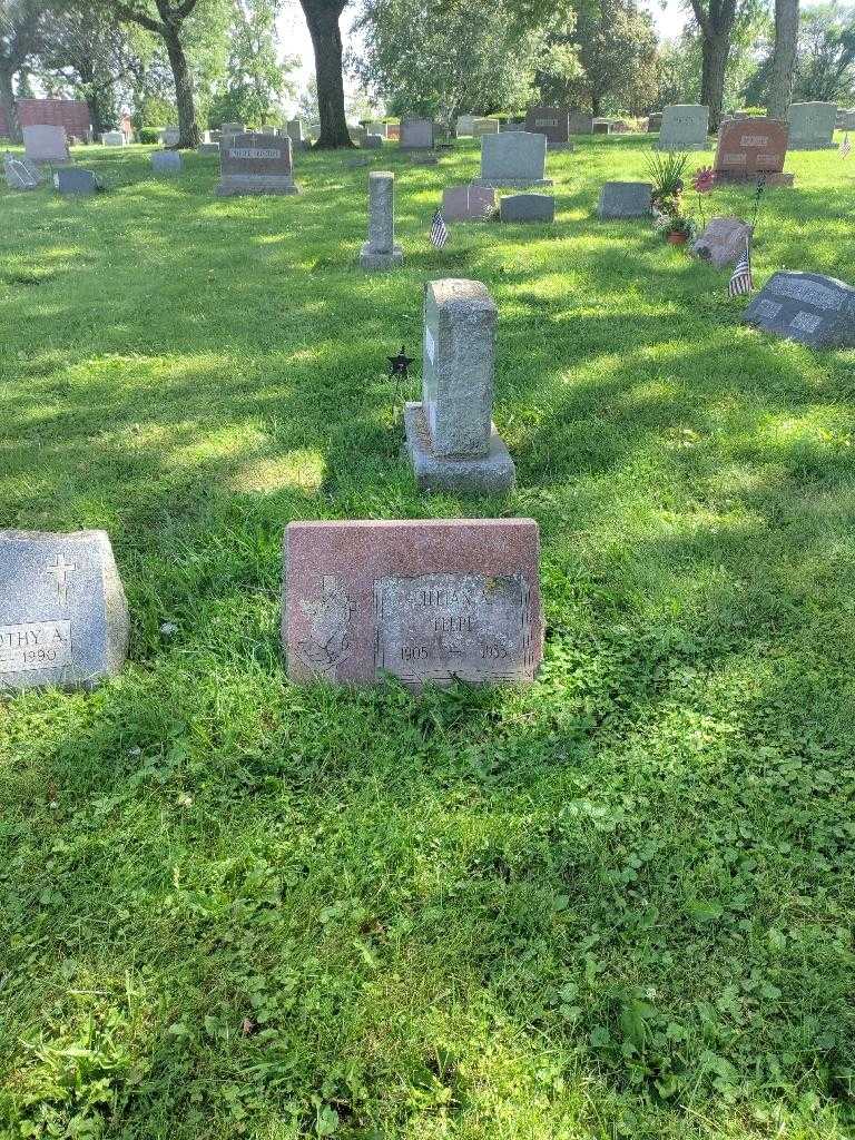 Lillian A. Felpi's grave. Photo 1