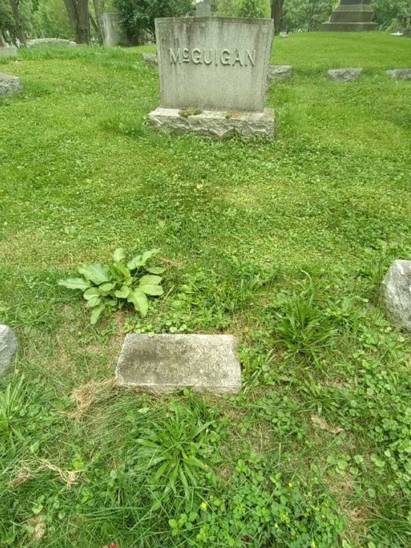 Helen Mcguigan's grave. Photo 3