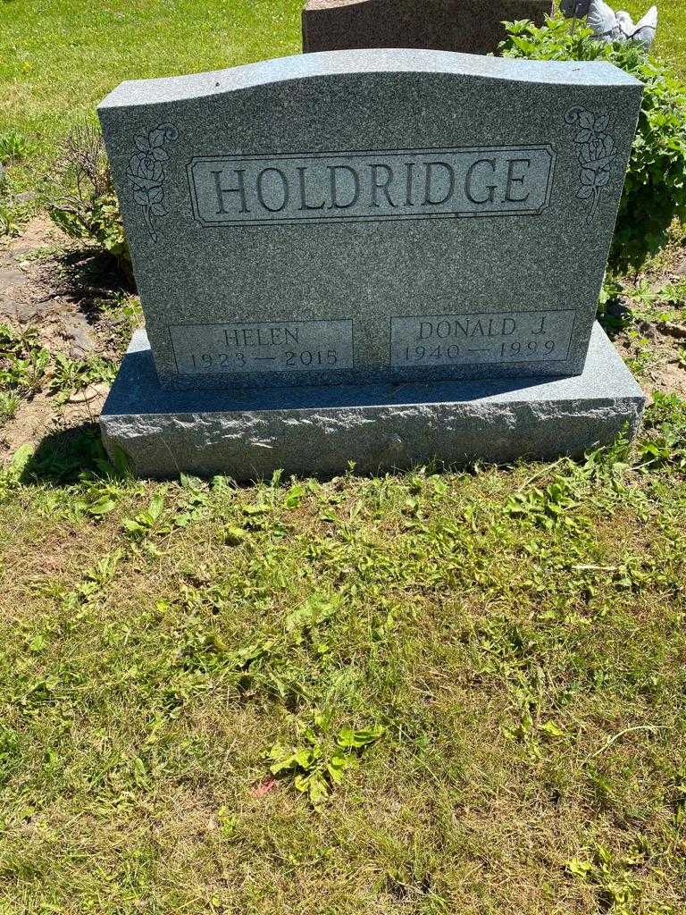 Donald J. Holdridge's grave. Photo 2