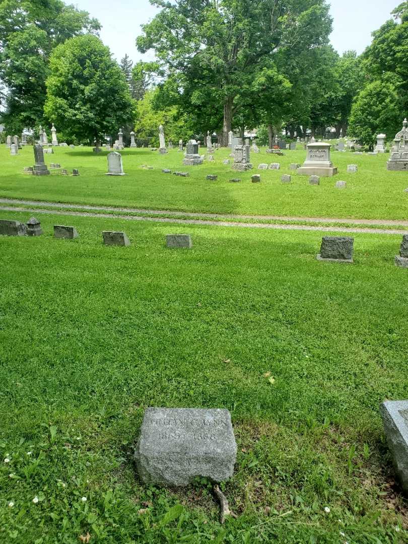 William G. Lynn's grave. Photo 2