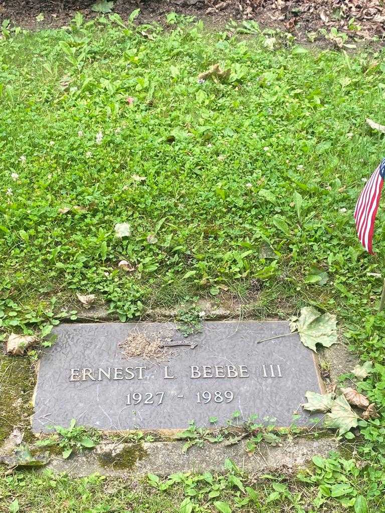 Ernest L. Beebe Third's grave. Photo 3