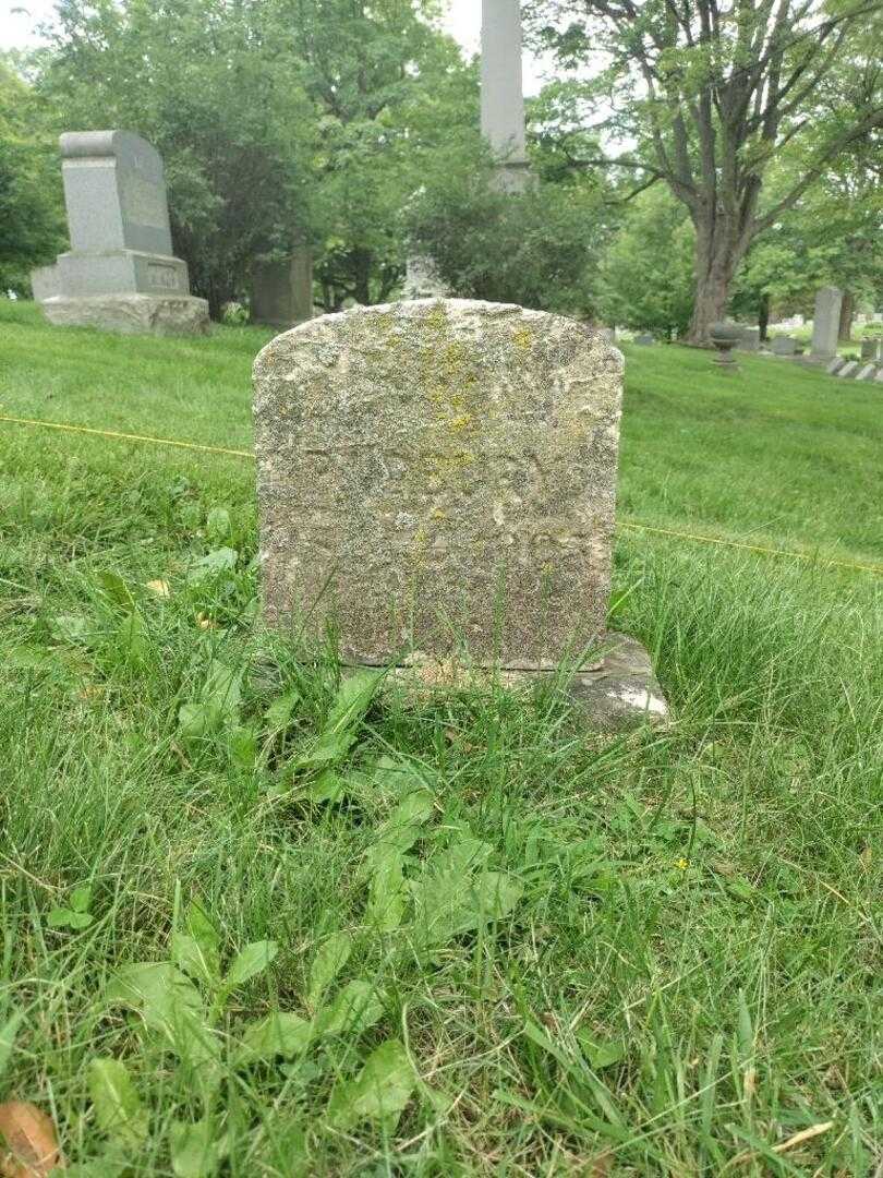 Emma Padbury's grave. Photo 2