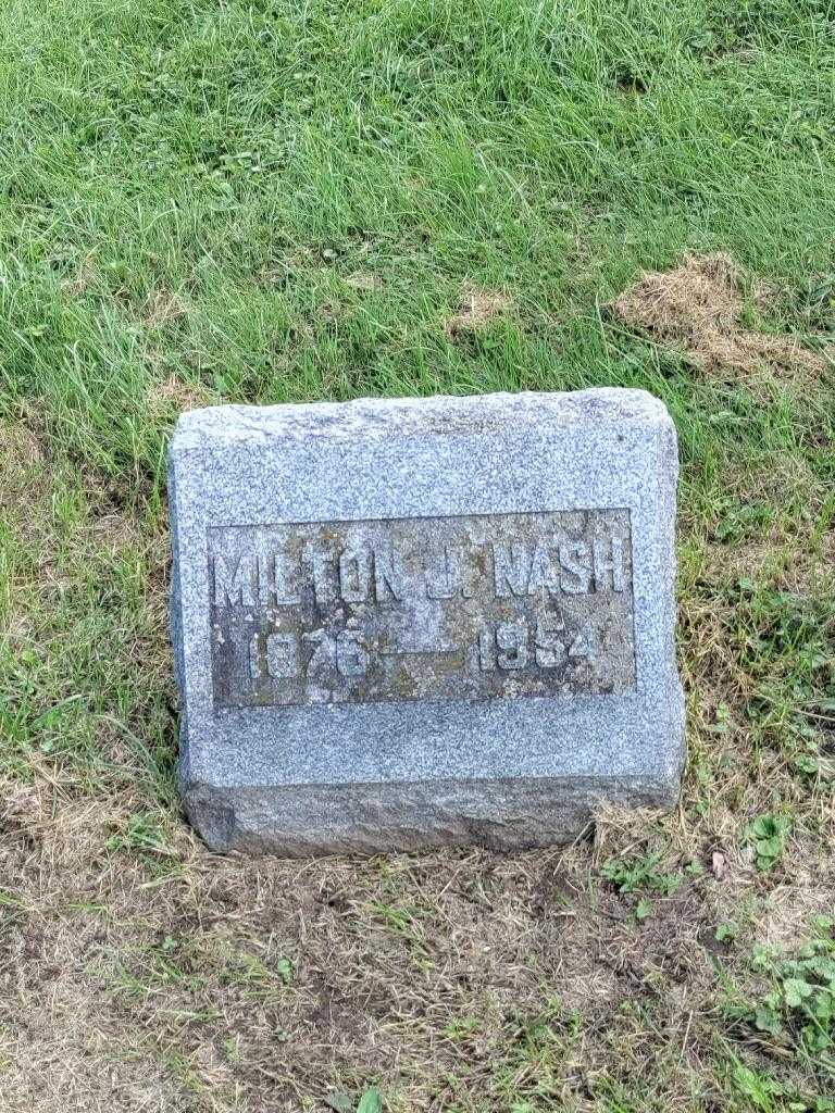 Milton J. Nash's grave. Photo 3